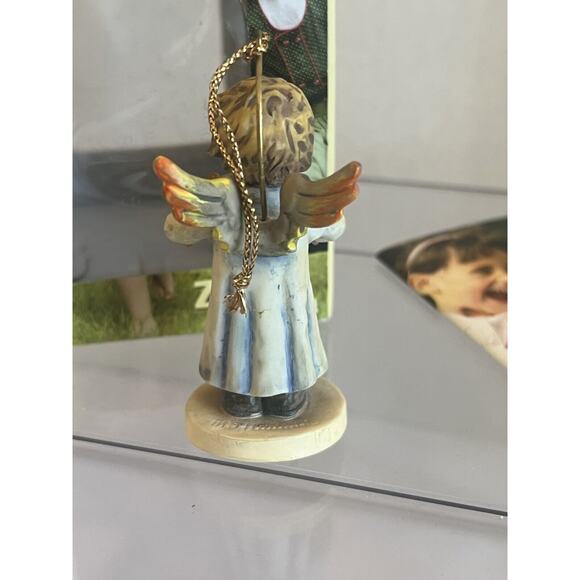 M.I. Hummel Little Drummer 3.25”H #935481 Mint Condition Original Box Holiday - Picture 3 of 6